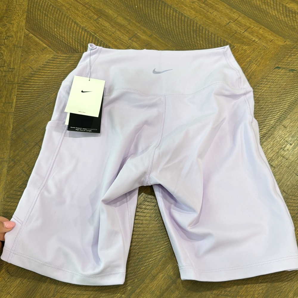 Nike Women’s High-Waisted 8” Bike Shorts